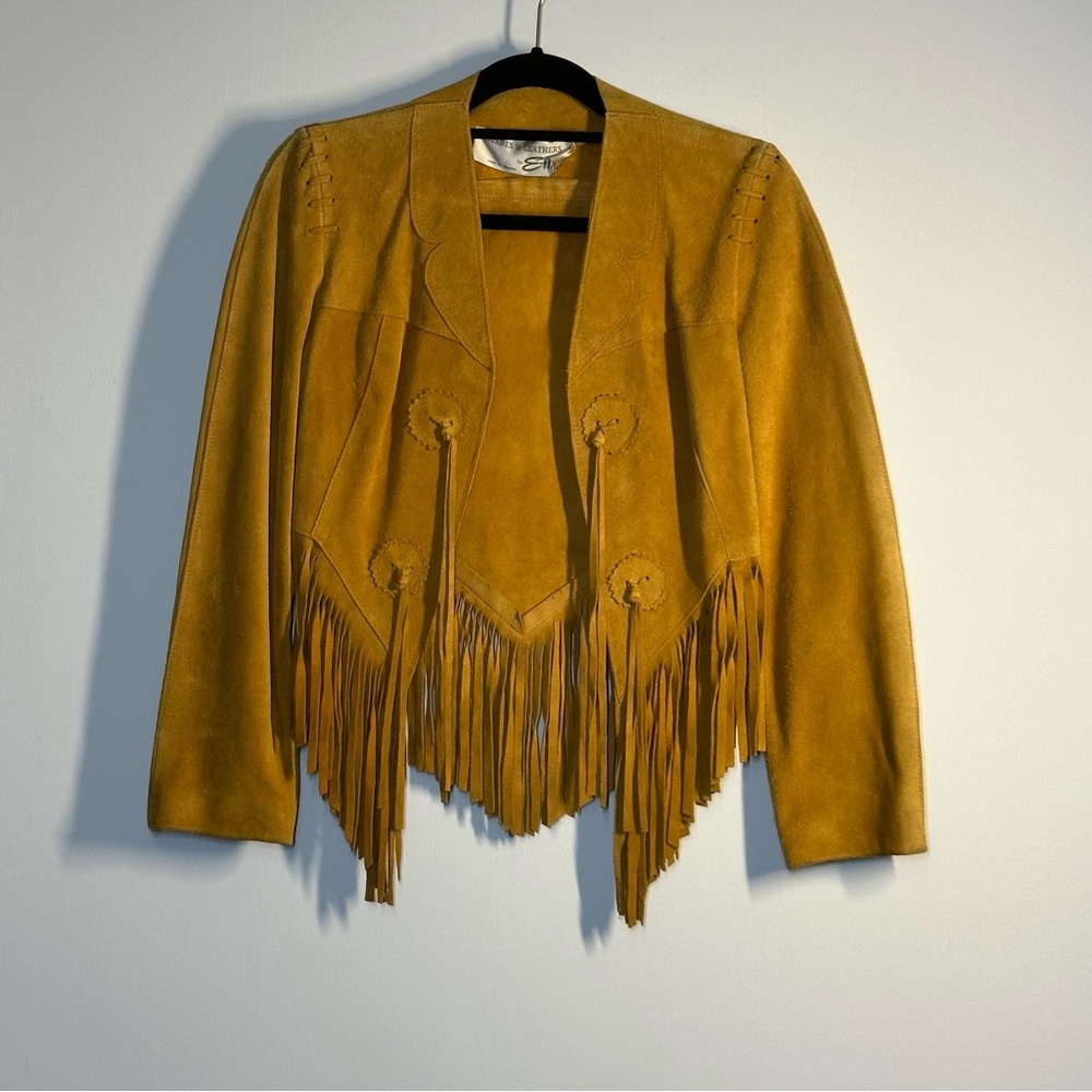 1970s Western Woodstock Style Fringe Coat Sz 8 (Please see measurements)